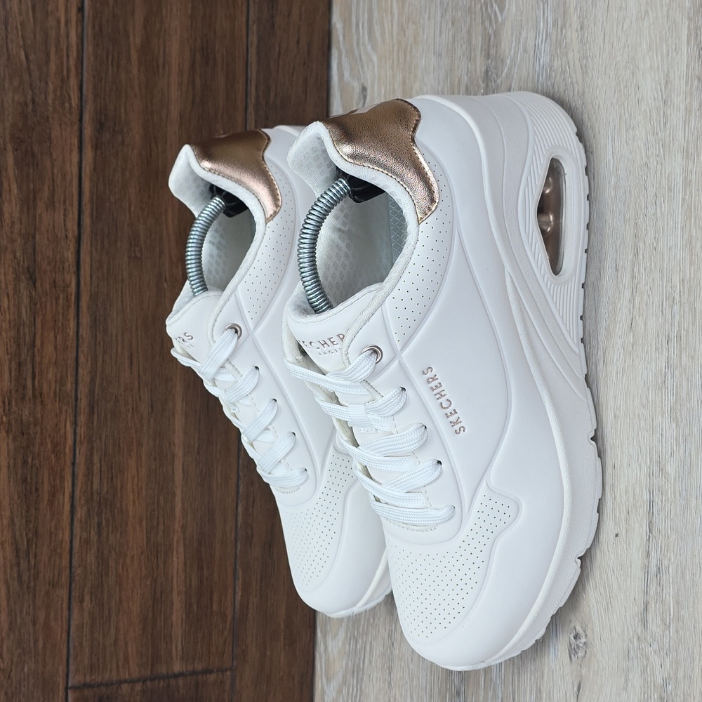 NWOT Skechers Women Street Uno Wedge  HI Steps Sneaker Shoe White Rose Gold 8.5